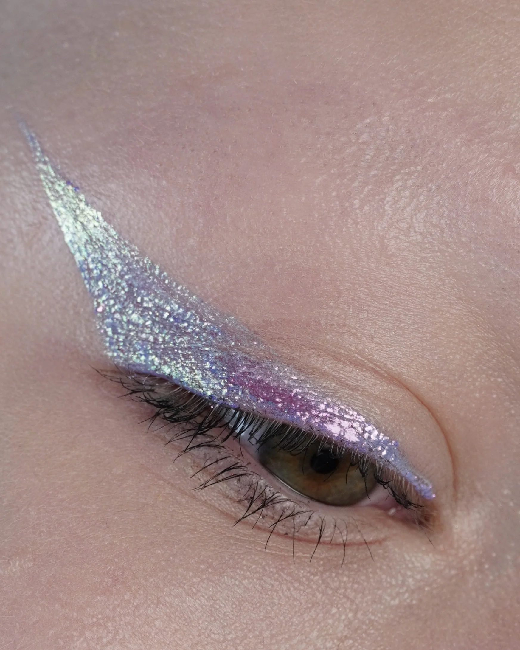 Aurelia Chroma Flik (Purple/Blue) - Liquid Liner - Glisten Cosmetics - Image 3