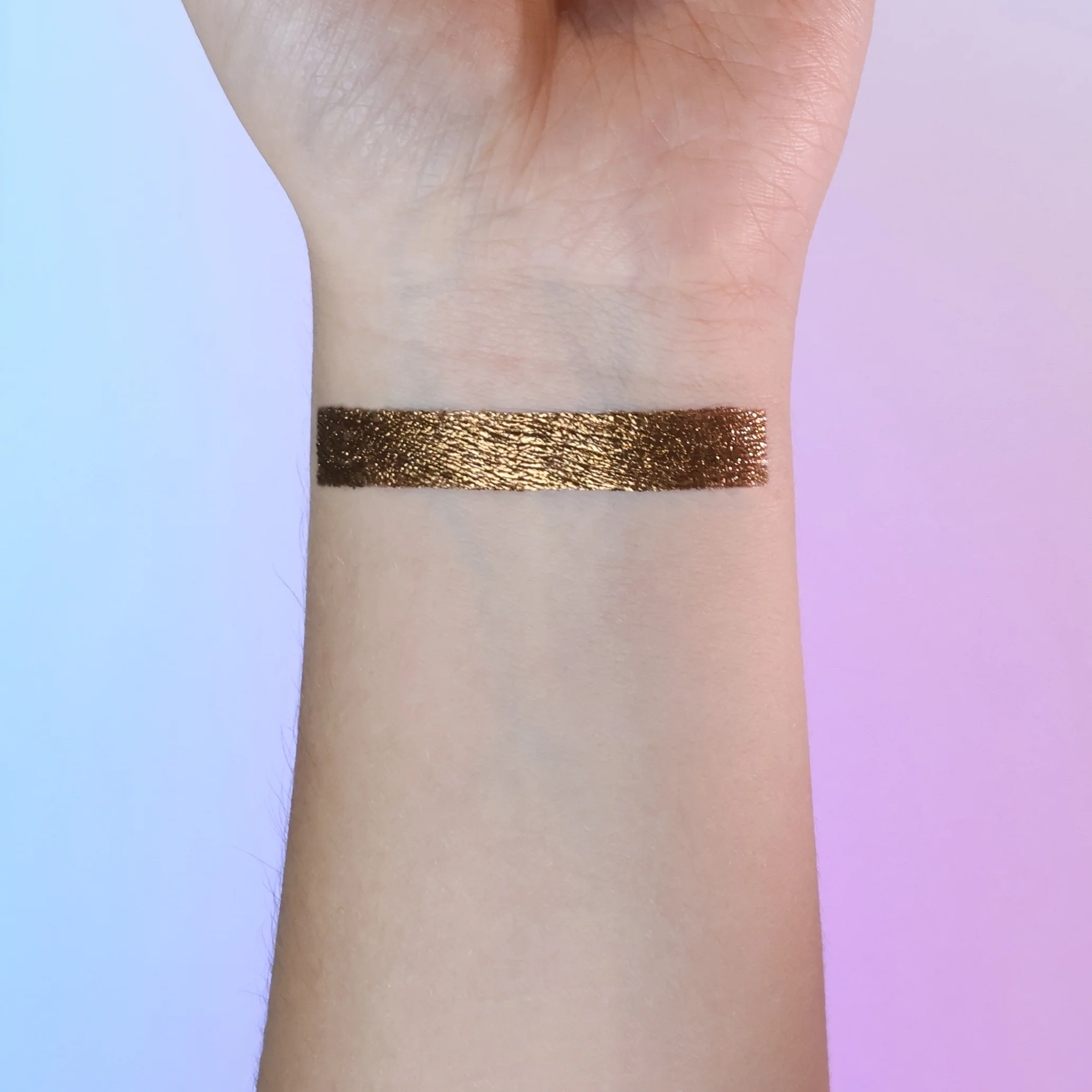 Bling Ring Chroma Flik (Gold) - Liquid Liner - Glisten Cosmetics - Image 3