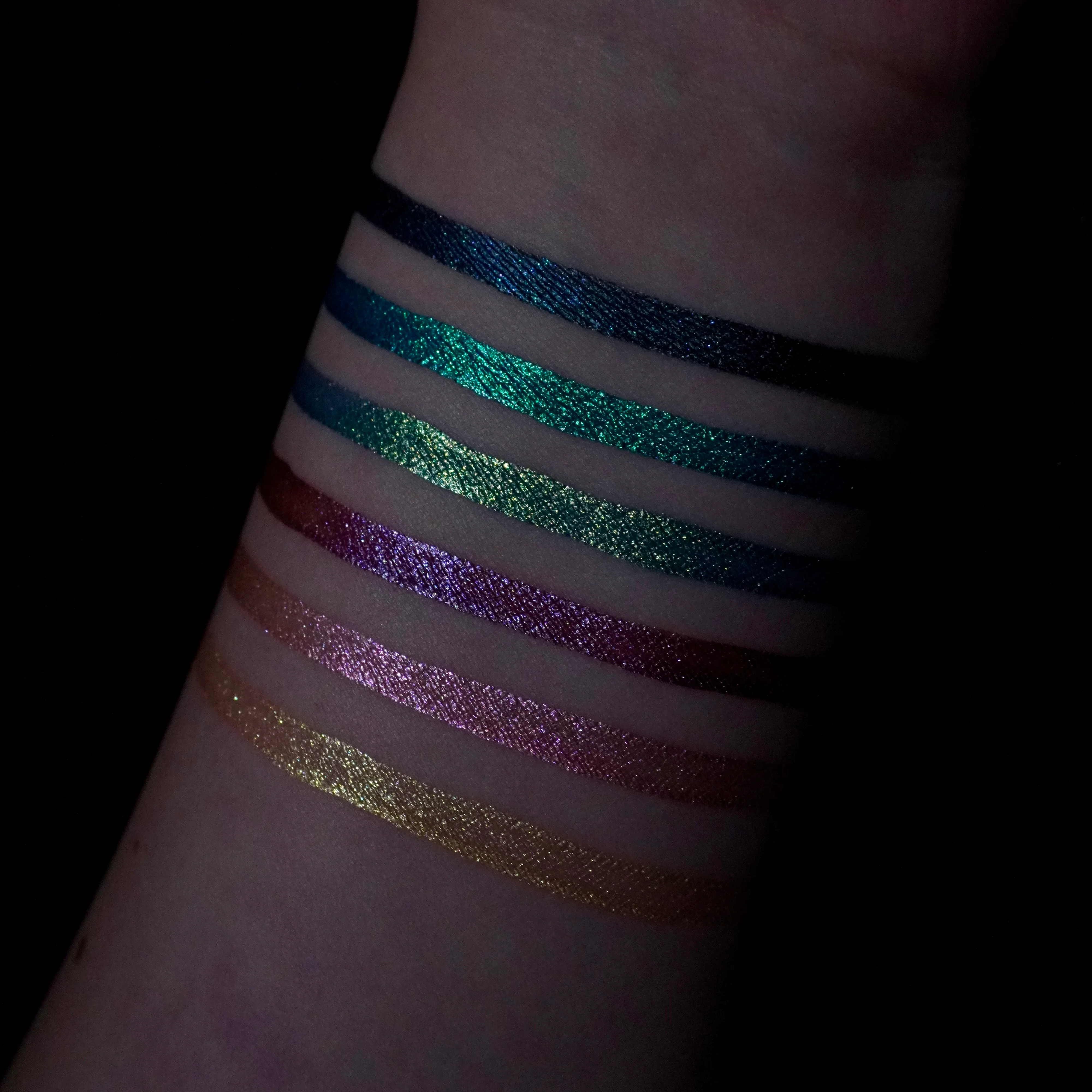 Duochrome - 6 Pan Palette - Glisten Cosmetics - Image 3