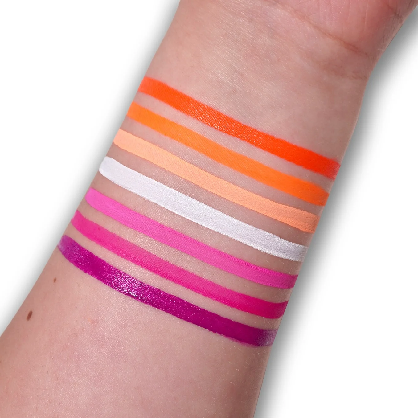 Pride Liner - Lesbian - Glisten Cosmetics - Image 7