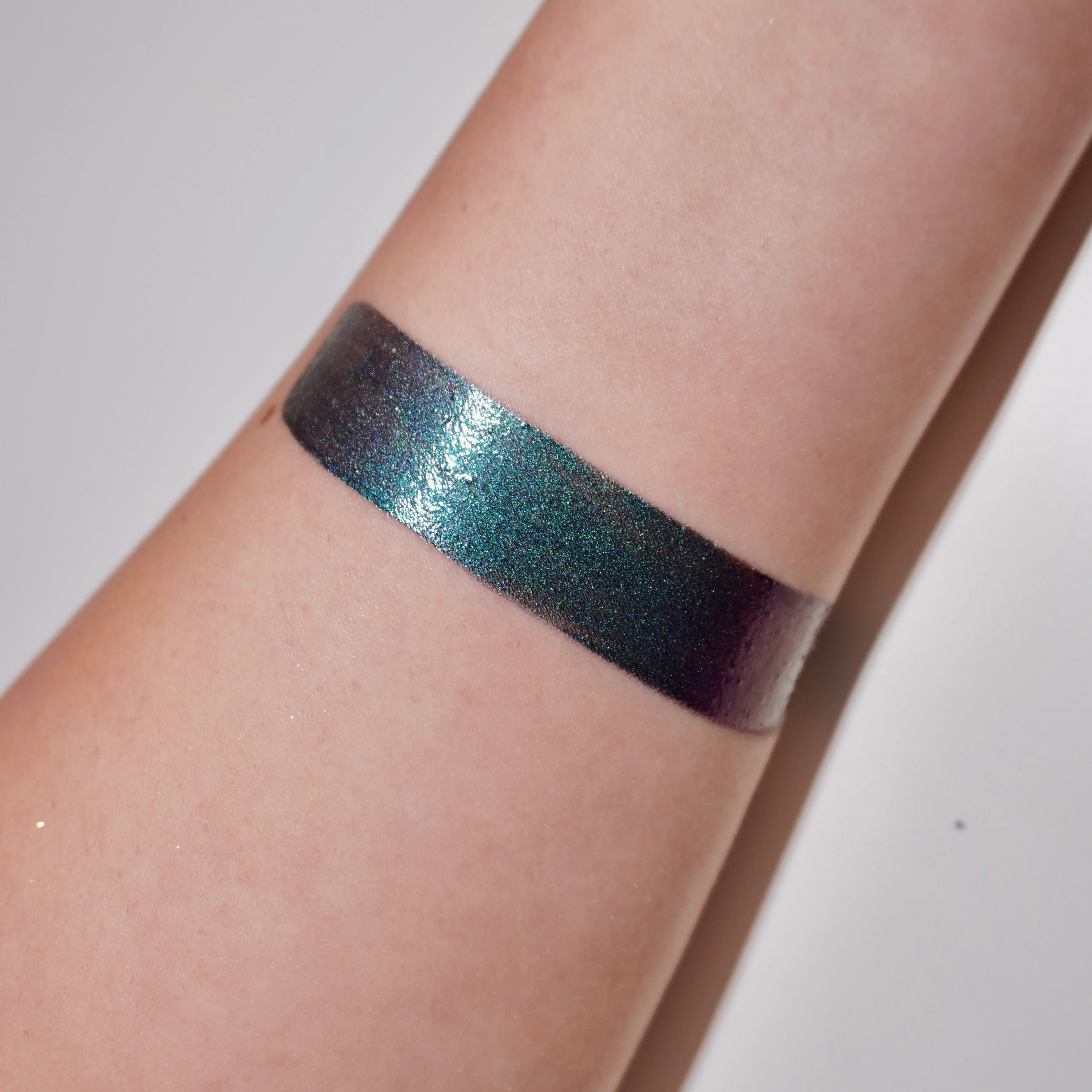 Mermaid (Deep Blue to Green Duochrome) Pan - Image 2