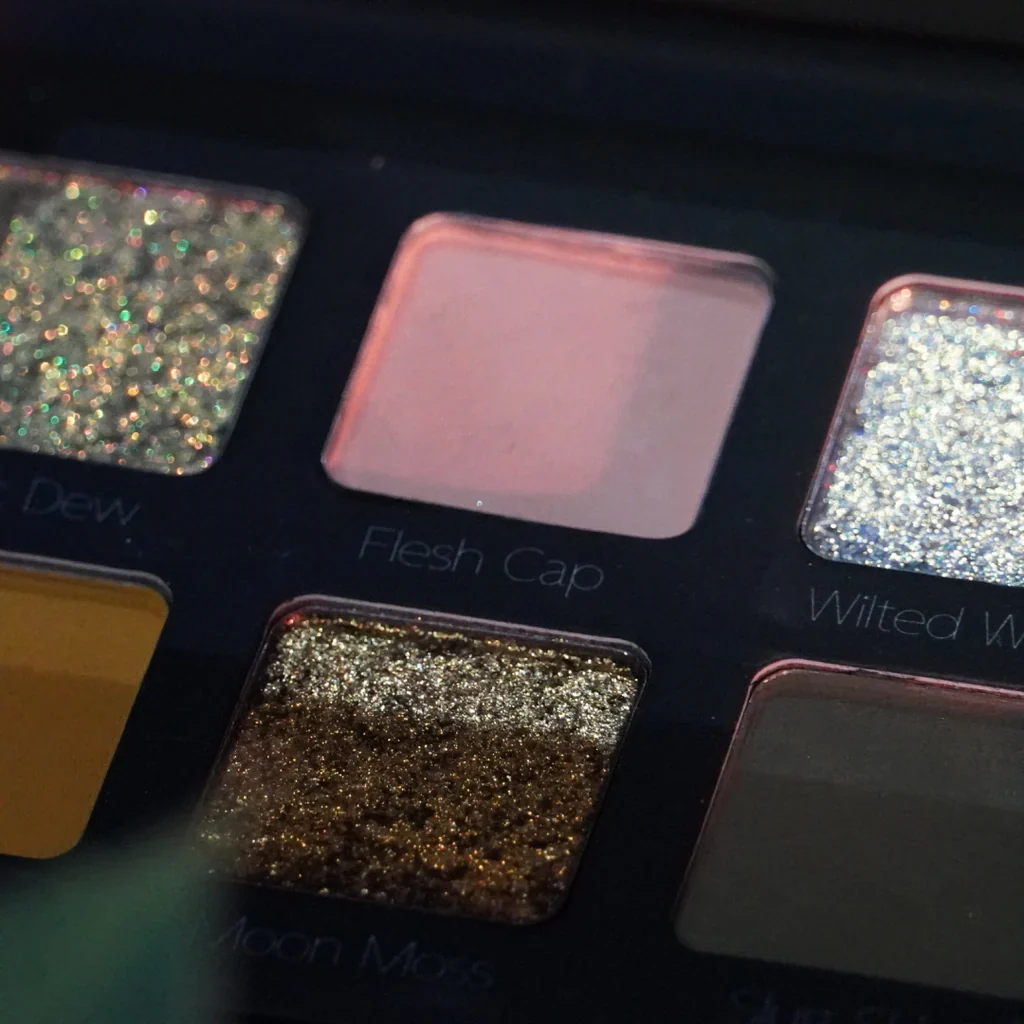 Shadowsculpt Ghoul Garden Palette - Unearthly Cosmetics - Image 7